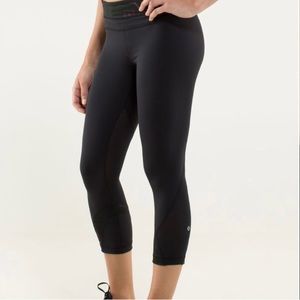 Lululemon Run: Inspire Crop II - Black / Midnight Iris Multi - SIZE 6